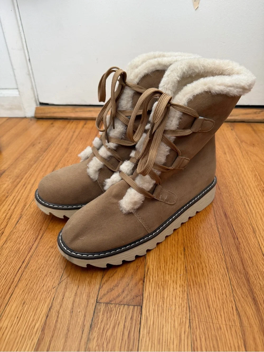 New Women’s Tan Faux-Suede Shearling Lace-Up Boots